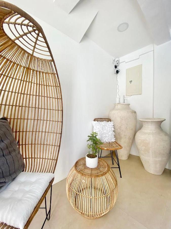 New Modern Suite Near Airport & Beach Sudtungan Экстерьер фото