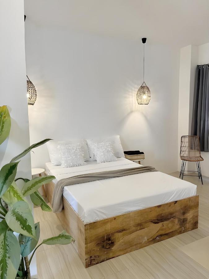 New Modern Suite Near Airport & Beach Sudtungan Экстерьер фото